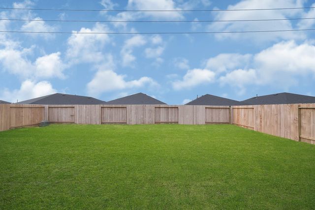 6723 Prairie Sky Dr, Rosenberg, TX 77471