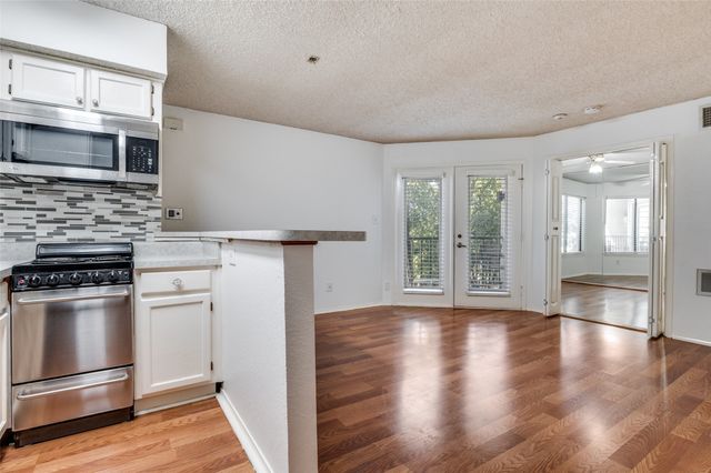 2311 Basil Drive C304, Arlington, TX 76006