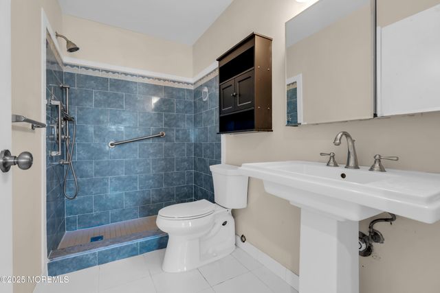 435 Hancock Place, Morganville, NJ 07751