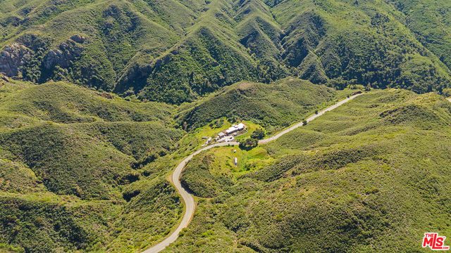 35099 Mulholland Highway, Malibu, CA 90265