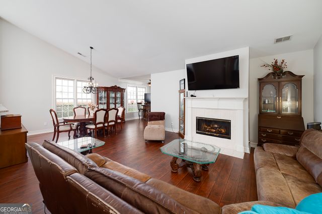 808 Chalet Hills, Mcdonough, GA 30253