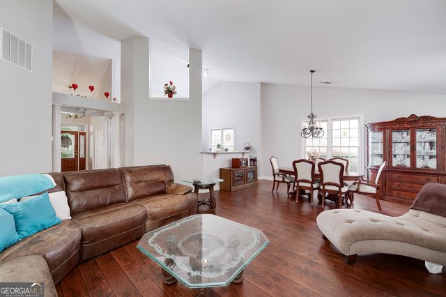 808 Chalet Hills, Mcdonough, GA 30253