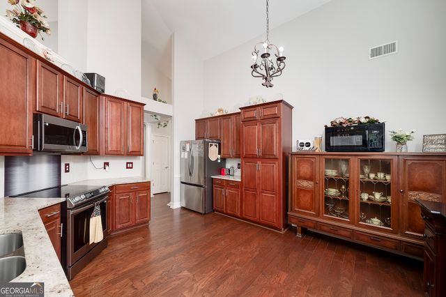 808 Chalet Hills, Mcdonough, GA 30253