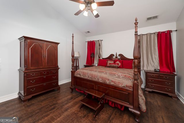 808 Chalet Hills, Mcdonough, GA 30253