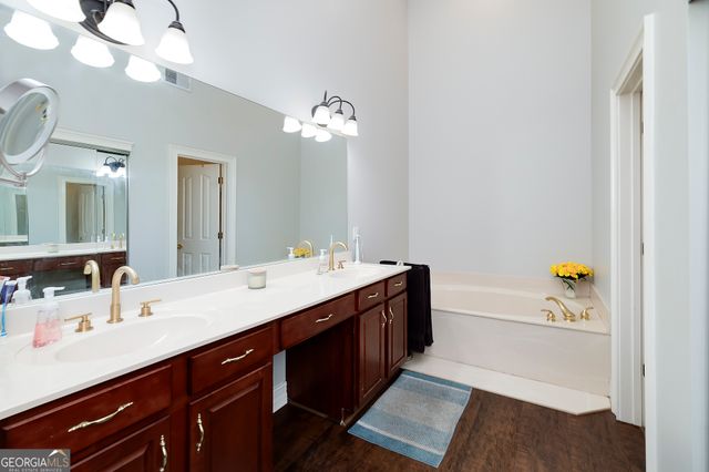 808 Chalet Hills, Mcdonough, GA 30253