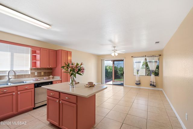 6024 S Nantac Rim Drive, Tucson, AZ 85706