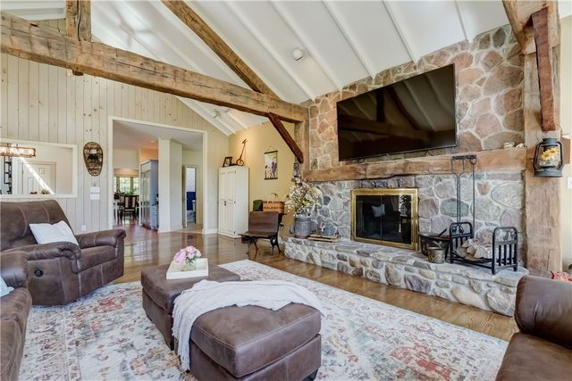 38 Taylor Road, Mendon, NY 14472