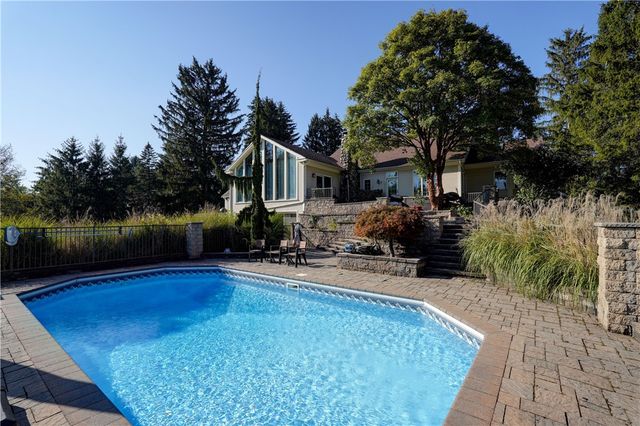 38 Taylor Road, Mendon, NY 14472