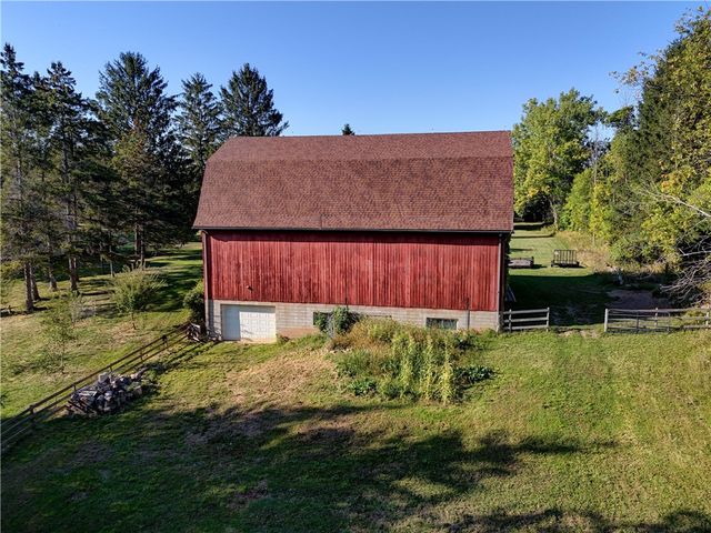 38 Taylor Road, Mendon, NY 14472
