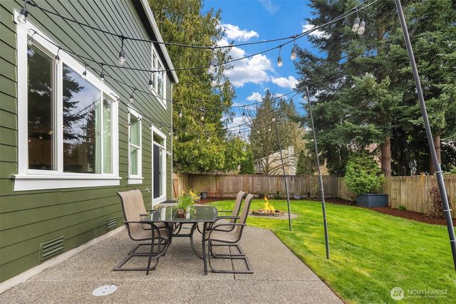 12729 NE 103rd Place, Kirkland, WA 98033