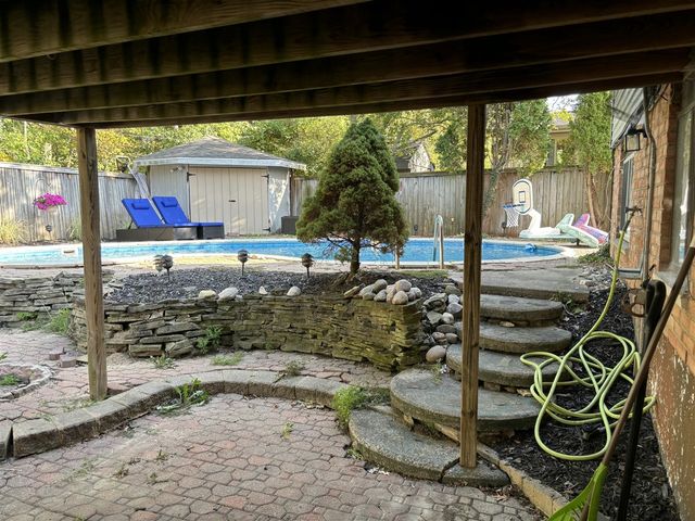 1706 Autumn Lane, Lansing, MI 48912