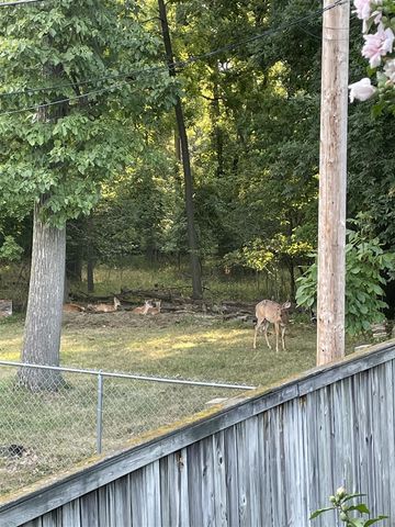 1706 Autumn Lane, Lansing, MI 48912