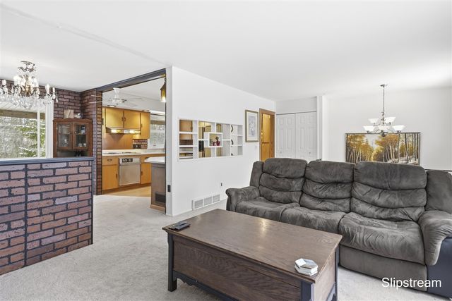 1706 Autumn Lane, Lansing, MI 48912