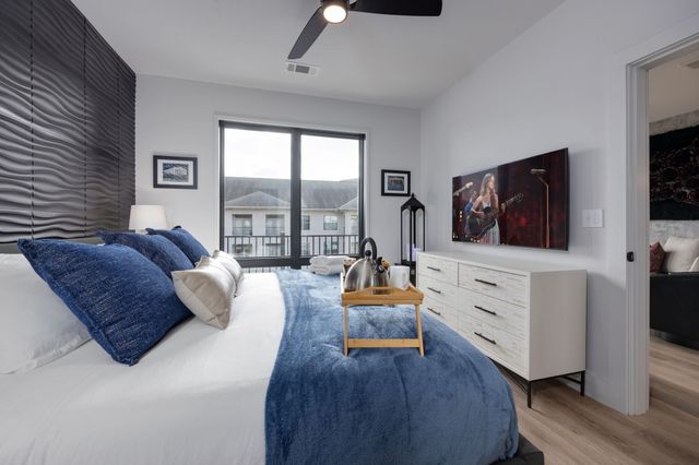 303 31st Ave N Apt 403, Nashville, TN 37203