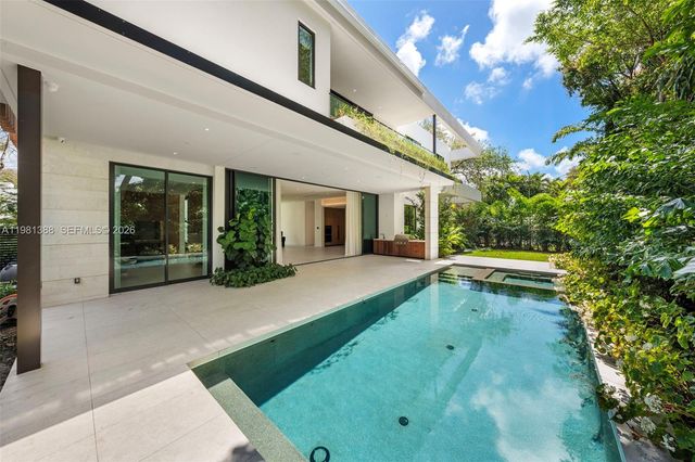7700 SW 50th Court, Miami, FL 33143