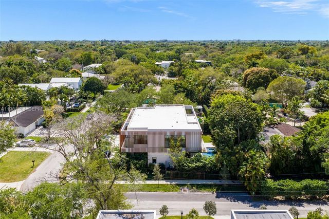7700 SW 50th Court, Miami, FL 33143