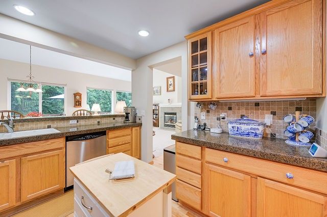 50 Cascade Lane, Port Ludlow, WA 98365