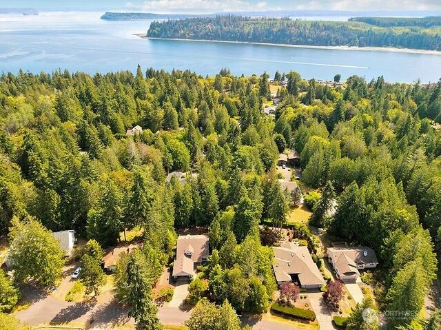 50 Cascade Lane, Port Ludlow, WA 98365