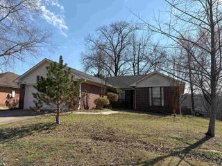 4655 Hawkins Drive, Conway, AR 72034