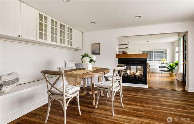 3661 Shorewood Avenue, Greenbank, WA 98253