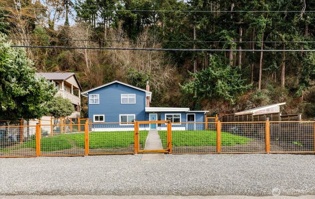 3661 Shorewood Avenue, Greenbank, WA 98253