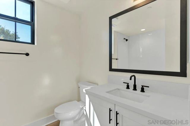 1103 Catania Ct 104, Encinitas, CA 92024