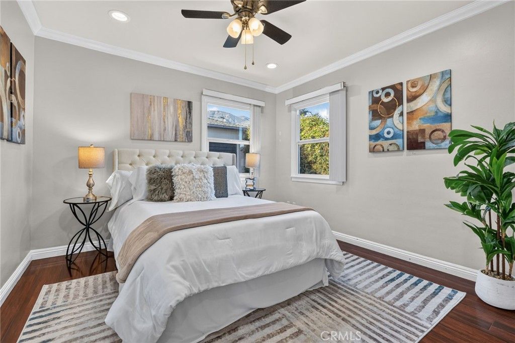 Image 15 of property listing at 3215 Prospect, Glendale, CA 91214