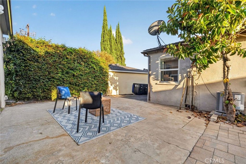 Image 28 of property listing at 3215 Prospect, Glendale, CA 91214