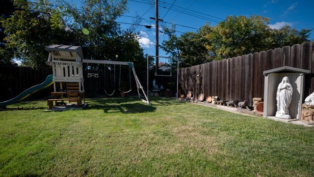 1221 S Church St, Lodi, CA 95240