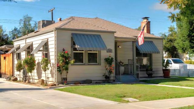 1221 S Church St, Lodi, CA 95240
