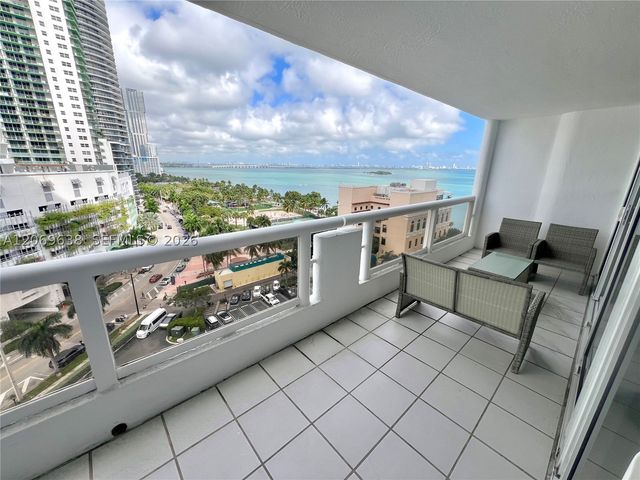 1717 N Bayshore Dr A-1450, Miami, FL 33132
