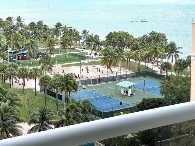 1717 N Bayshore Dr A-1450, Miami, FL 33132