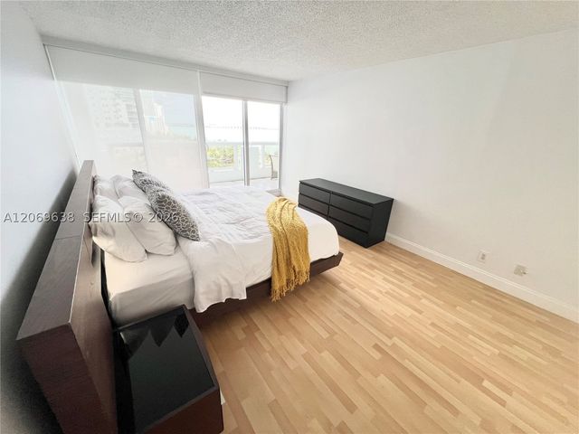 1717 N Bayshore Dr A-1450, Miami, FL 33132