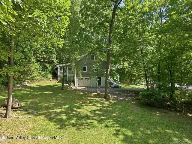 3 Dogwood Hollow Road, New Paltz, NY 12561