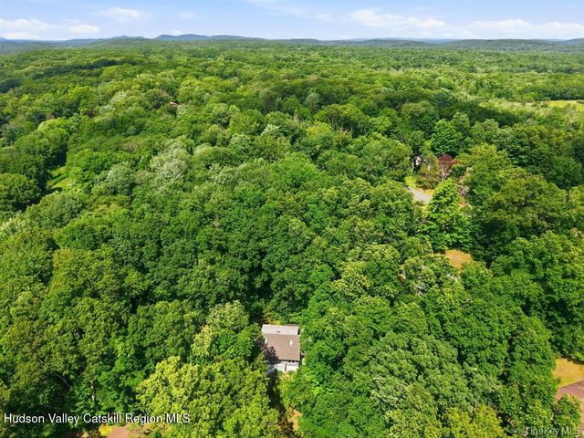 3 Dogwood Hollow Road, New Paltz, NY 12561
