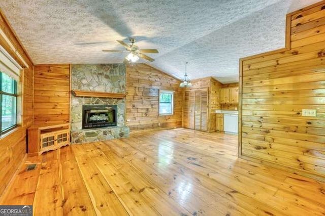 315 Darby Lane, Blairsville, GA 30512