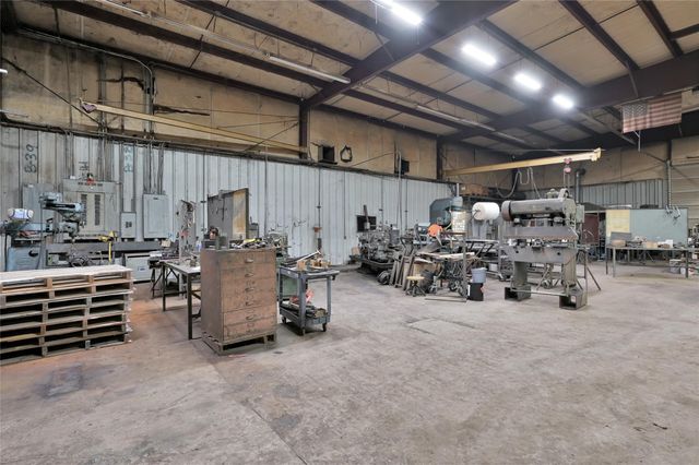 480 Bowling Road, Point Blank, TX 77364