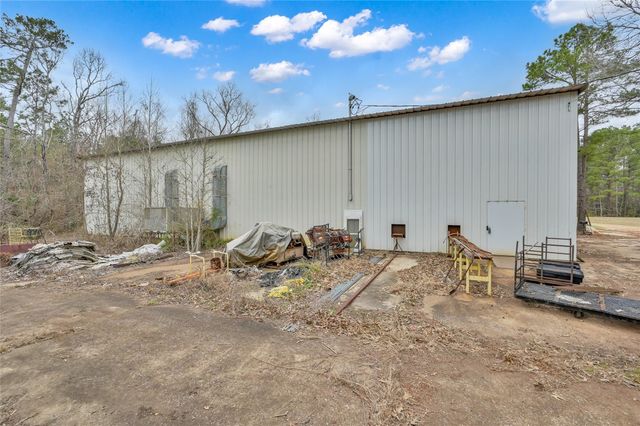 480 Bowling Road, Point Blank, TX 77364