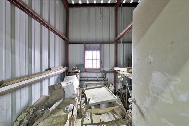 480 Bowling Road, Point Blank, TX 77364