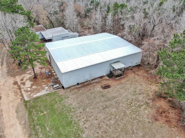 480 Bowling Road, Point Blank, TX 77364