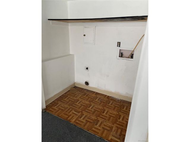 1553 S Carson St, Aurora, CO 80012