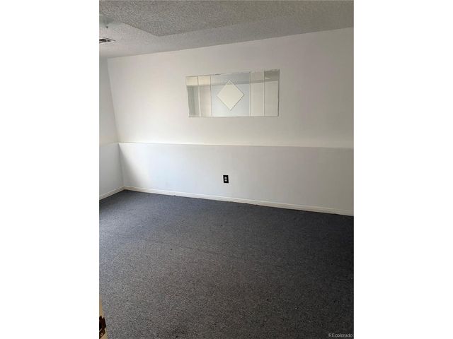 1553 S Carson St, Aurora, CO 80012