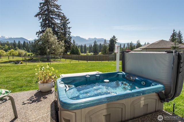 231 Hidden Valley Road, Port Angeles, WA 98362