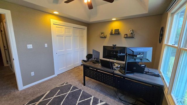 232 Alhambra Dr, Pueblo, CO 81005