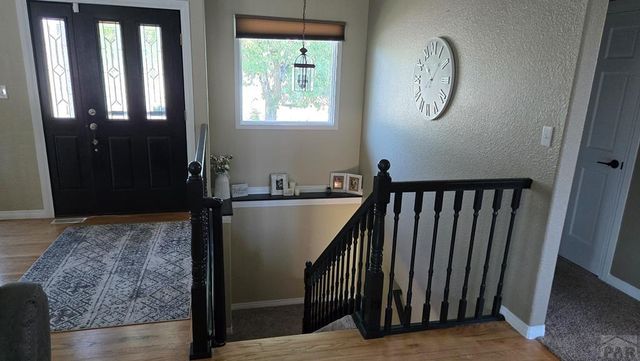 232 Alhambra Dr, Pueblo, CO 81005