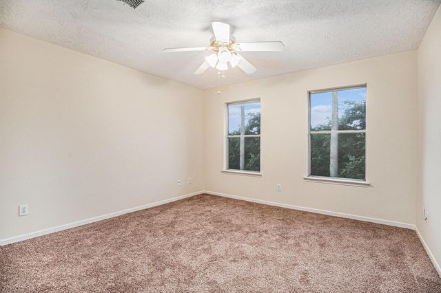 1726 Roaring Springs Lane, Seabrook, TX 77586