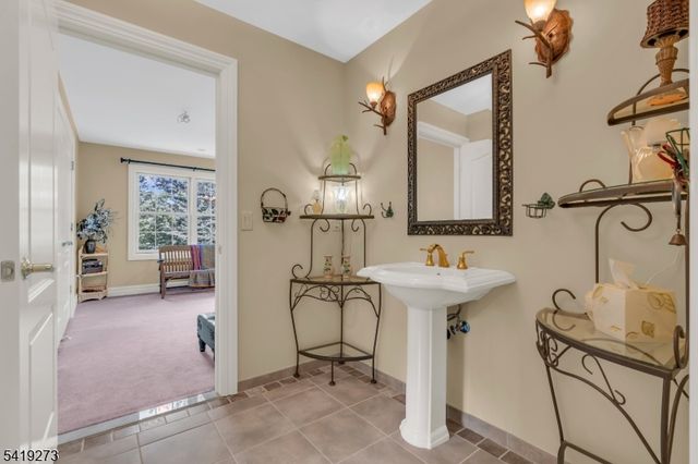 1600 Mountain Top Rd, Bridgewater Twp., NJ 08807