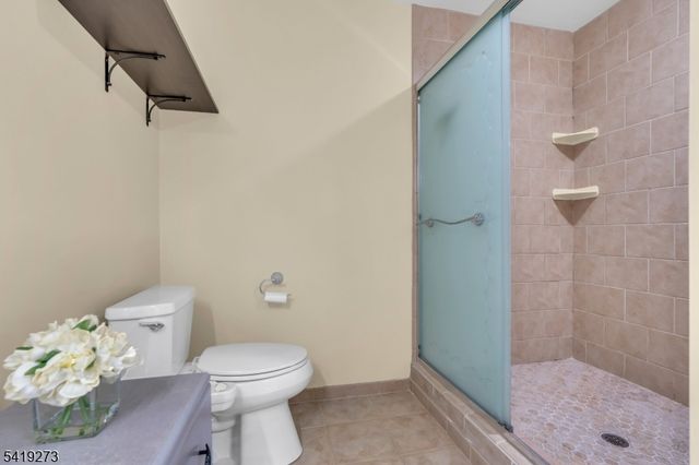1600 Mountain Top Rd, Bridgewater Twp., NJ 08807