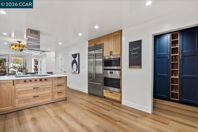 137 Tweed Dr, Danville, CA 94526