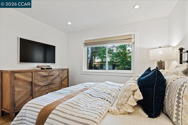 137 Tweed Dr, Danville, CA 94526